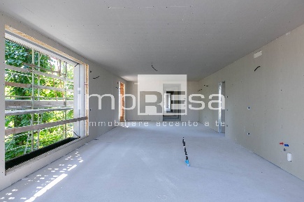 Foto Appartamento in VIA ROTA, Treviso Viale Luzzatti di 210 m² in vendita