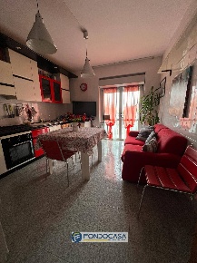 Foto Appartamento in TRAVERSA TROISIO, Giffoni Valle Piana di 100 m²