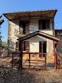 Foto Case semi ndipendenti in Contrada Vigne, Castelpoto di 120 m²