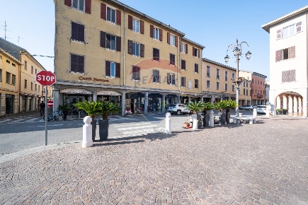 Foto Appartamento in Via Panizzi, Brescello Centro di 71 m² con 2 locali