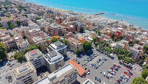 Foto Appartamento in Via Stefano Cansacchi, Roma Ostia Ponente di 49 m²