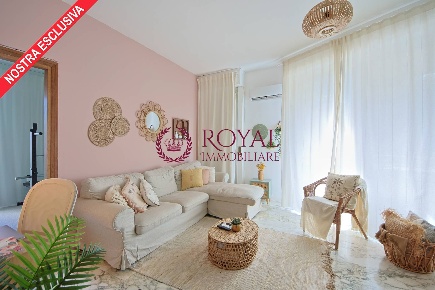 Foto Appartamento in Viale Francesco Petrarca, Livorno Calzabigi di 120 m²