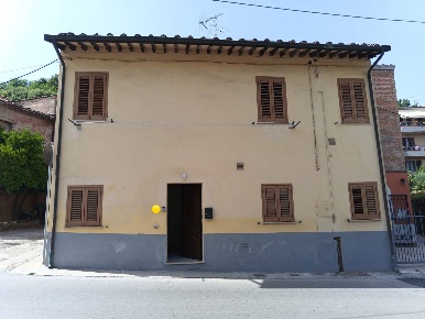 Foto Casa indipendente a Santa Maria a Monte Montecalvoli di 74 m²