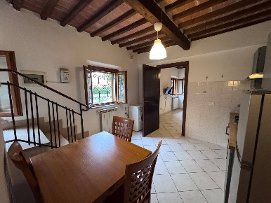 Foto Casa indipendente a Santa Maria a Monte Montecalvoli di 74 m²