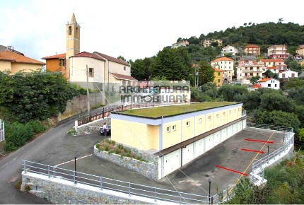 Foto Box in VIA DEI LEONI, Varazze Cantalupo di 13 m² con 1 locali