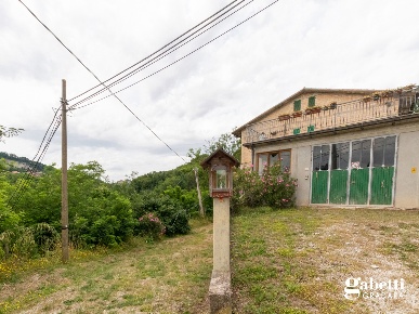 Foto Casa indipendente in Via Urbinate snc, Urbino di 699 m² con 21 locali