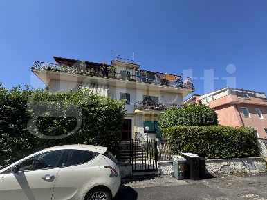 Foto Appartamento in Via Pasquale Lombardo 10, Ciampino di 97 m² in vendita