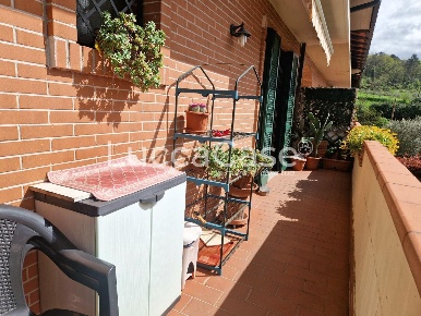 Foto Appartamento a Lucca Maggiano - San Macario di 106 m² con 5 locali