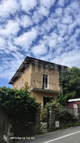 Foto Casa indipendente in Via Santuario d'Oropa 451, Biella Favaro