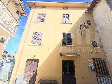 Foto Appartamento in Via OLIMPIO FALASCHI 14, Bastia Umbra Costano