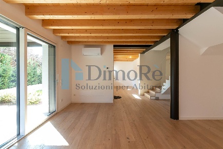 Foto Appartamento a Mogliano Veneto Centro di 145 m² con 5 locali