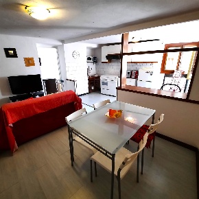 Foto Case semi ndipendenti in VIA PASUBIO SNC, Fivizzano di 100 m²