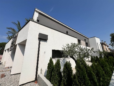 Foto Appartamento a Mogliano Veneto Centro di 165 m² con 5 locali