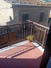 Foto Appartamento a Cinigiano Sasso D'Ombrone di 55 m² con 5 locali