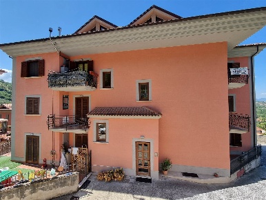 Foto Appartamento in STRADA STATALE APPA 7 BIS  8, Salza Irpina di 90 m²