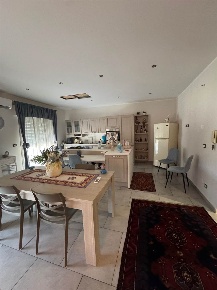 Foto Appartamento a Bagheria Centro di 137 m² con 5 locali in affitto