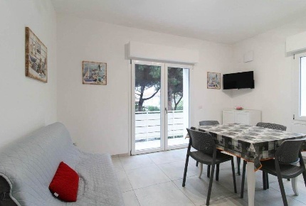 Foto Appartamento in Via Perugia 80, Cecina Marina di Cecina di 84 m²