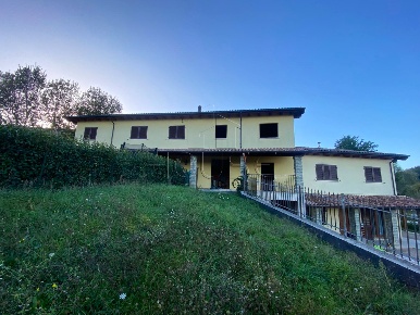 Foto Casa indipendente in Strada della Bruna, Perugia di 120 m² in vendita