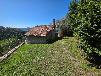 Foto Rustico in Via Santa Croce, Fosciandora di 65 m² con 3 locali