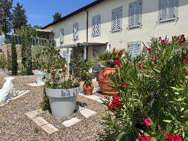 Foto Appartamento a Siena Cerchiaia - Coroncina di 130 m² con 6 locali