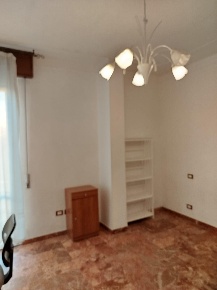 Foto Appartamento a Pisa CEP di 120 m² con 6 locali in affitto