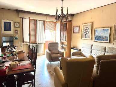 Foto Appartamento in Via della Luna, Umbertide Centro di 120 m² in vendita