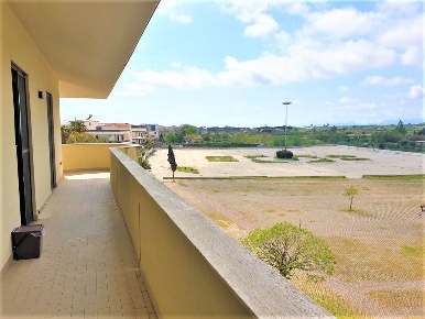 Foto Appartamento in VIA FIUMARA, Mondragone di 110 m² con 3 locali