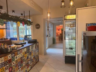Foto Ristorante a Padova Voltabarozzo di 390 m² con 5 locali in vendita