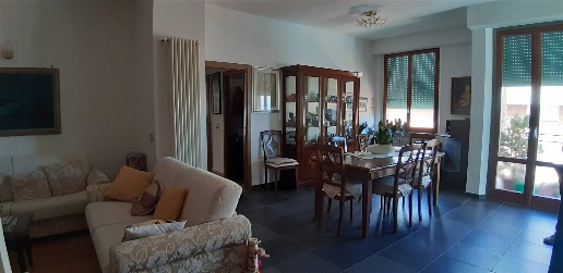 Foto Appartamento a Chianciano Terme Centro di 110 m² con 6 locali