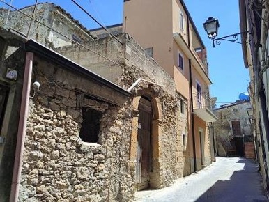 Foto Casa indipendente in Via Concezione 147, Mazzarino Centro di 200 m²
