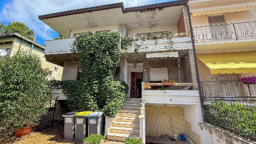 Foto Appartamento in via  Genova  5/c, Foligno Viale Roma di 90 m²