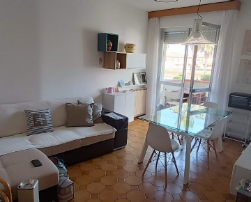 Foto Appartamento in via genova, Viareggio Città Giardino di 65 m²