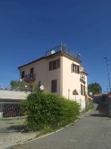 Foto Appartamento in Via Grugliasco 3, Alpignano di 90 m² con 2 locali