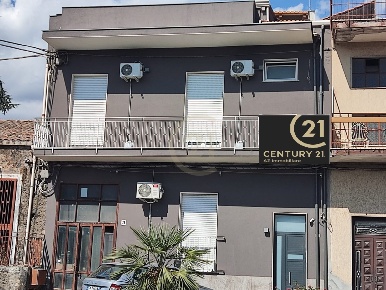Foto Appartamento a San Giovanni la Punta Centro di 33 m² con 1 locali