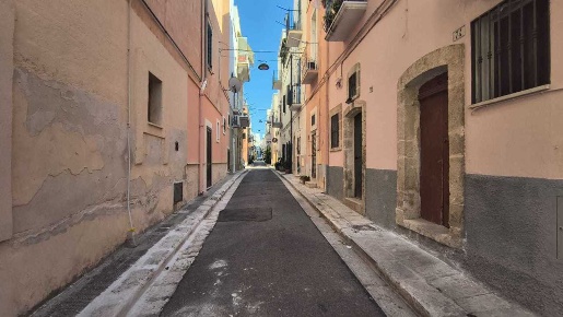 Foto Casa indipendente in Vico Castelfidardo, Monopoli Centro di 32 m²