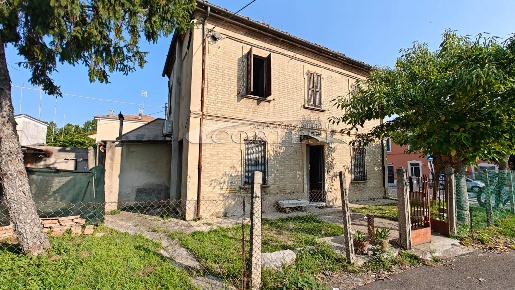 Foto Appartamento a Fano di 122 m² con 3 locali in vendita