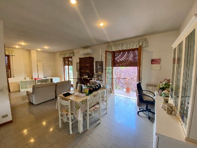 Foto Appartamento in Strada Tiberina Nord, Perugia di 115 m² con 3 locali