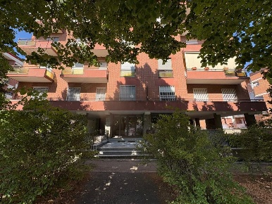 Foto Appartamento in CORSO DANTE, Asti Stadio di 150 m² con 6 locali