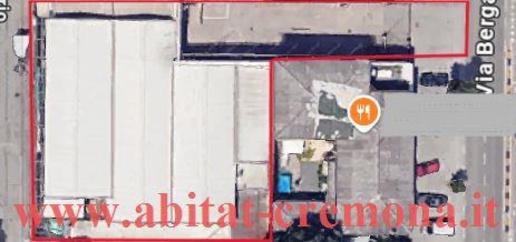 Foto Locale commerciale in via bergamo, Cremona Sant'Ambrogio di 1022 m²