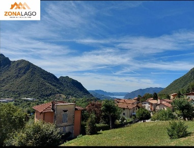 Foto Terreno residenziale in VIA PANORAMICA, Zone Centro di 1400 m²