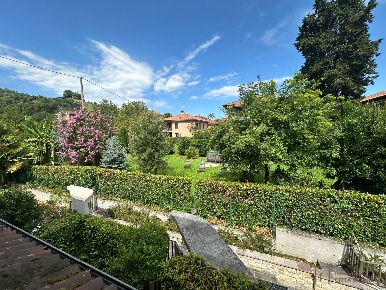Foto Villa a schiera in Via Giovanni Da Ponte Maironi, Bergamo Valverde