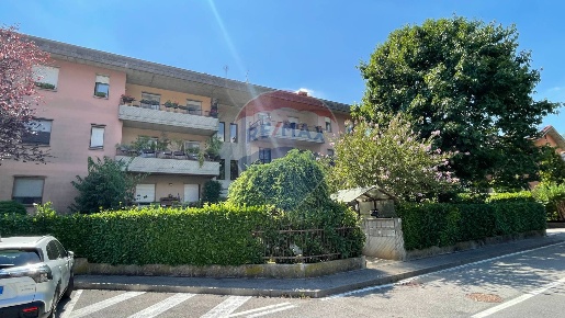 Foto Appartamento in REPUBBLICA, Entratico di 100 m² con 4 locali