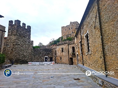 Foto Casa indipendente in Via Roma, Castelvecchio di Rocca Barbena