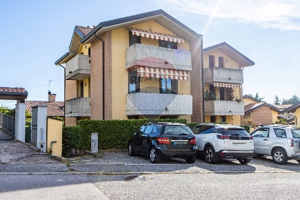 Foto Appartamento a Besana in Brianza di 52 m² con 2 locali in affitto