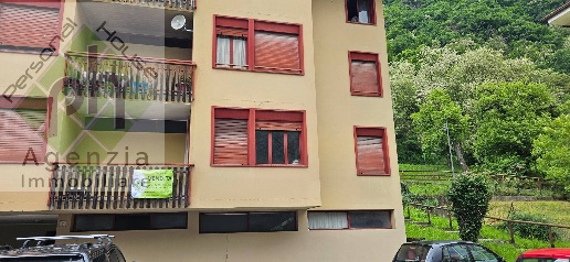 Foto Appartamento in via Giuseppe Golio, Borgo Chiese di 105 m² in vendita