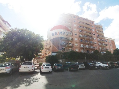 Foto Box in Via Gustavo Vagliasindi, Catania Vulcania - Sanzio di 30 m²
