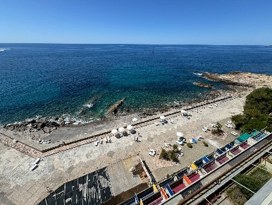 Foto Attico in via aurelia levante, Ospedaletti di 138 m² con 5 locali