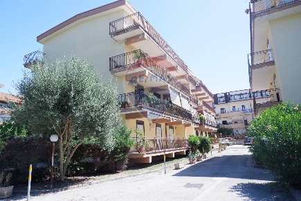 Foto Appartamento in Via Salvatore Di Nardo, Caserta Puccianiello di 150 m²