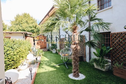 Foto Appartamento in Via Malcanton, Lazise Colà di 120 m² con 3 locali
