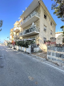 Foto Appartamento in Via CAPOLINO 24, Minturno Centro di 140 m² in vendita
